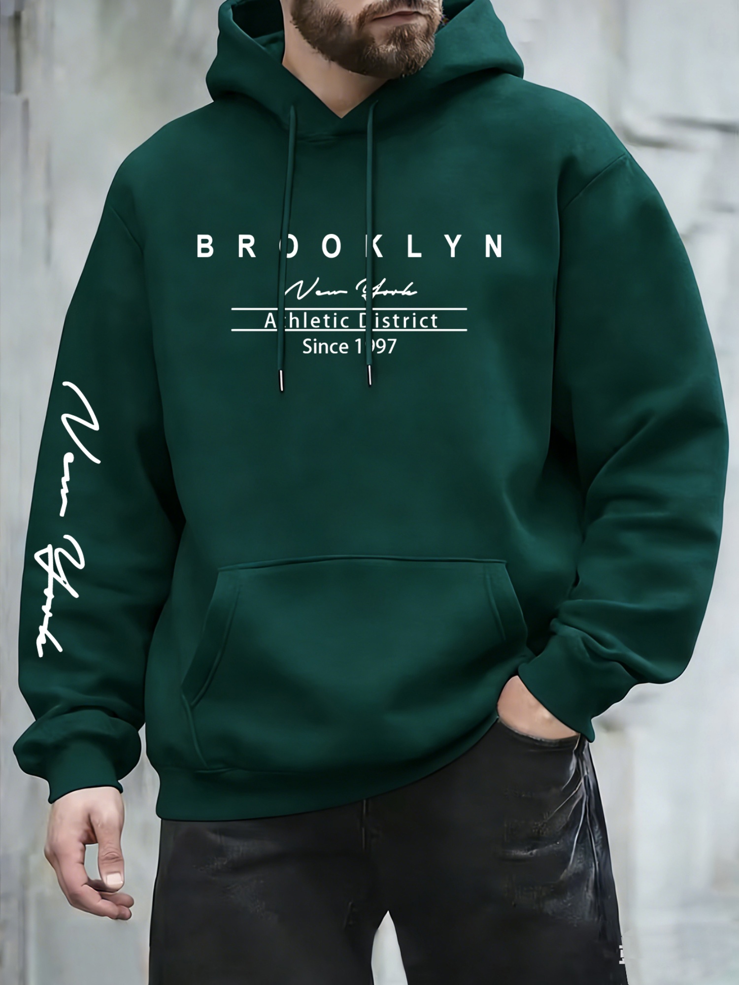 Urban fashion men's hoodie on  - Street Fashion New York 评论和价格