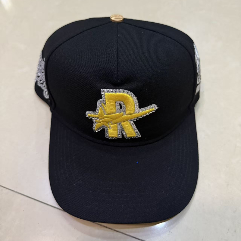 Contrast Brim 3D Embroidered R - Baseball Cap Fitted 评论和价格